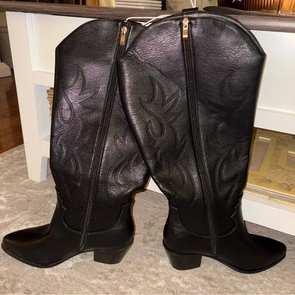 Billini Urson Extended Curve Boot - Size 8W - Picture 5 of 7